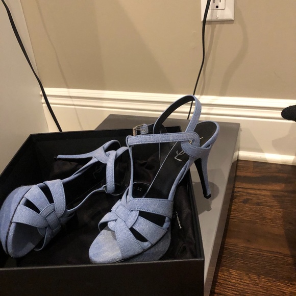 Platform High Heels - Picture 1 of 3
